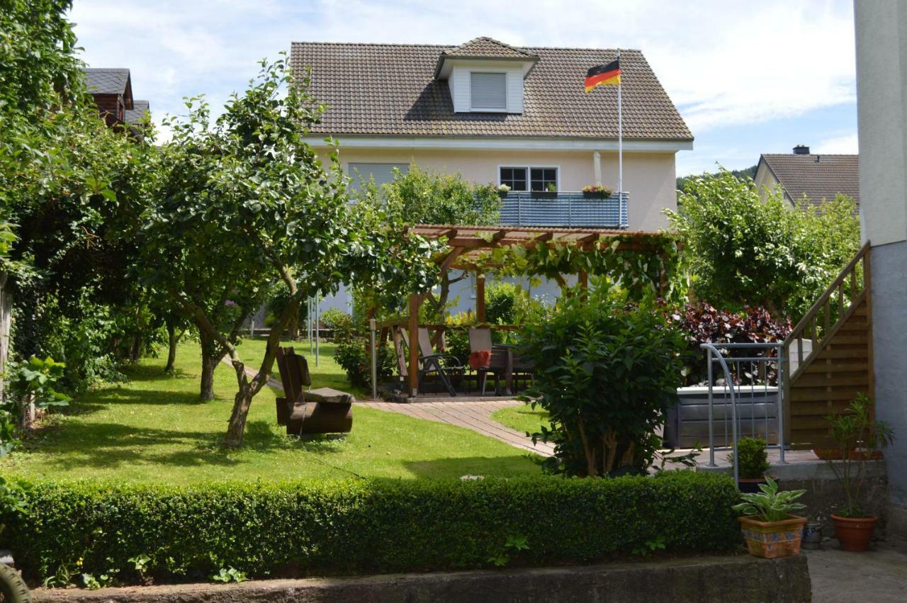 Ferienwohnung Riesling Bruttig-Fankel Exterior photo